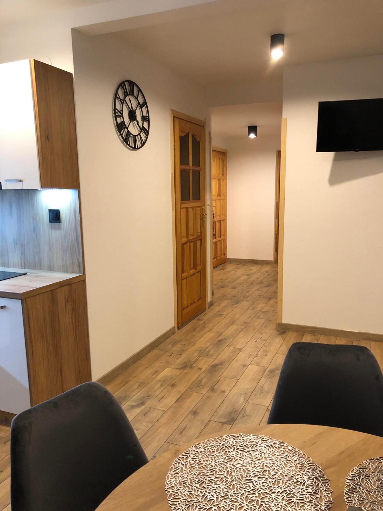 Dw Basia Pokoje I Apartament Białka Esterno foto