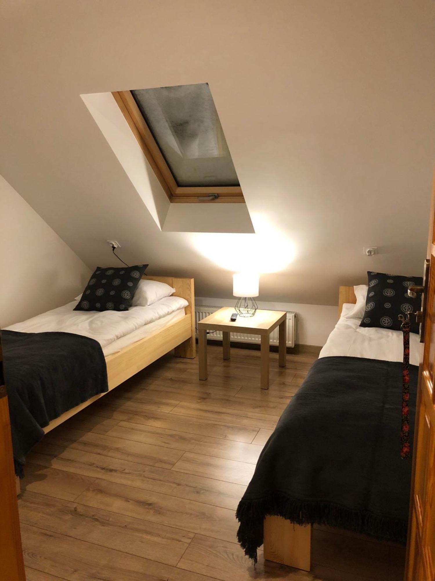 Dw Basia Pokoje I Apartament Białka Esterno foto